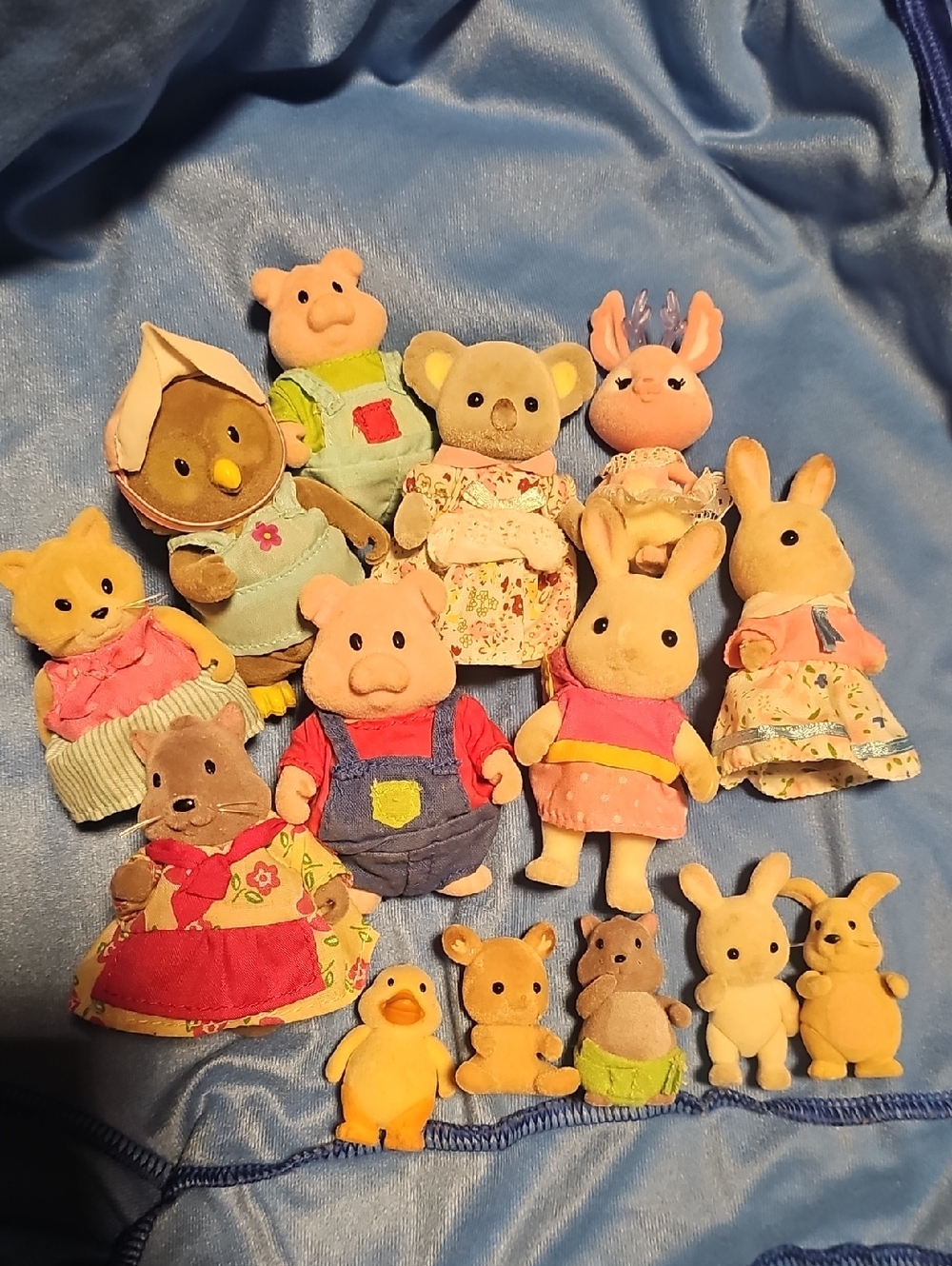 Animal Family Playset - Mixed Pastel Colors